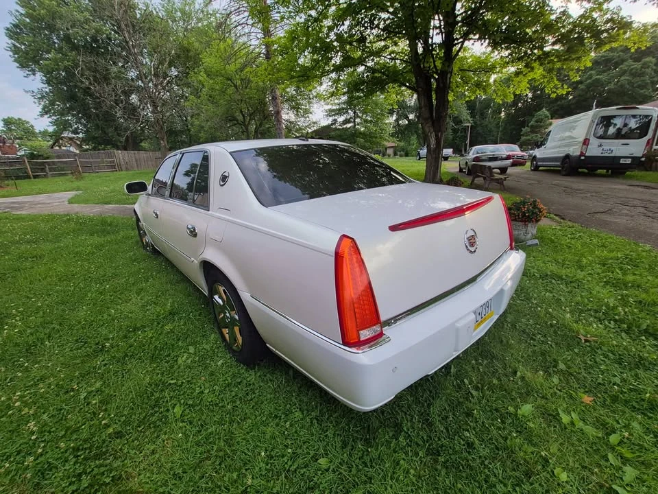 2006 Cadillac DTS - Image 4 of 9