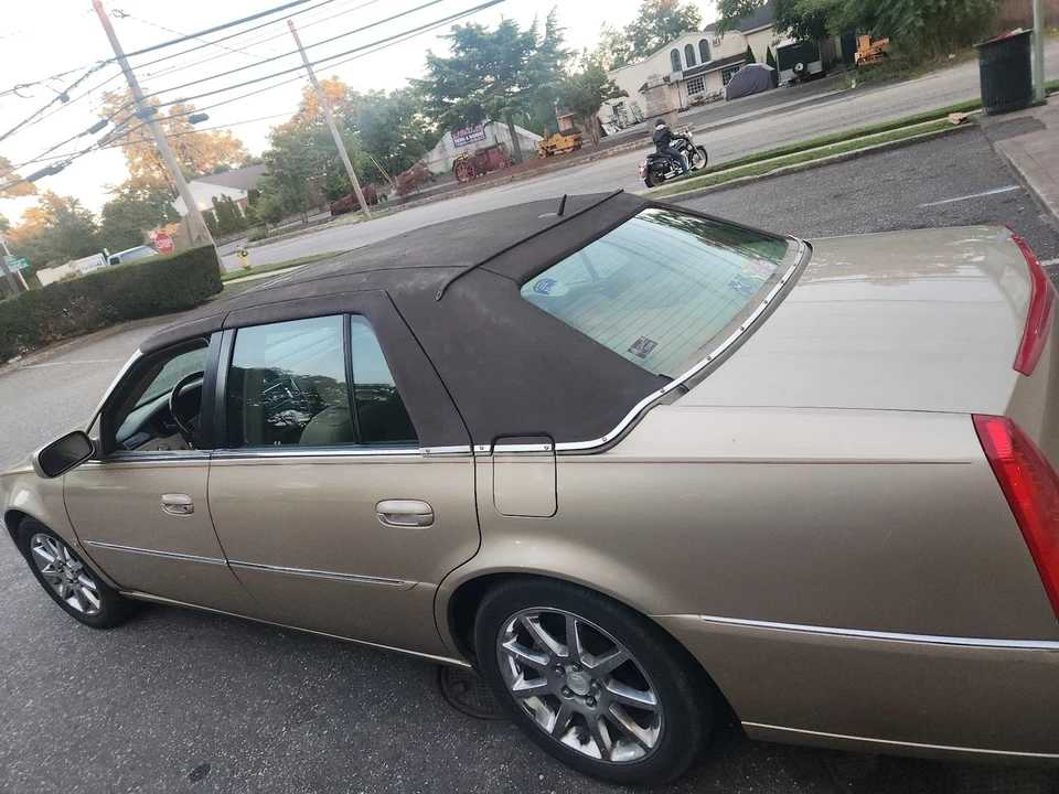 2006 Cadillac DTS - Image 4 of 19