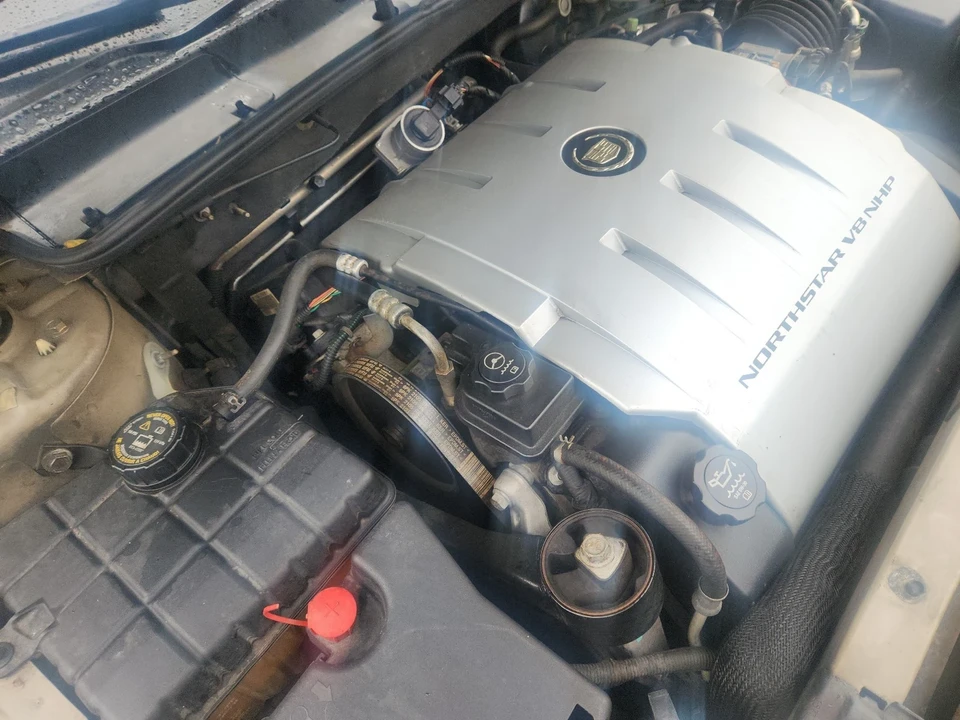 2006 Cadillac DTS - Image 16 of 19