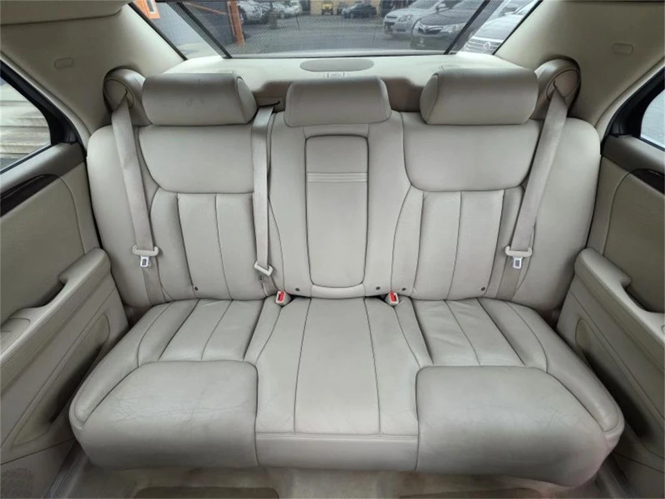 2006 Cadillac DTS - Image 12 of 22