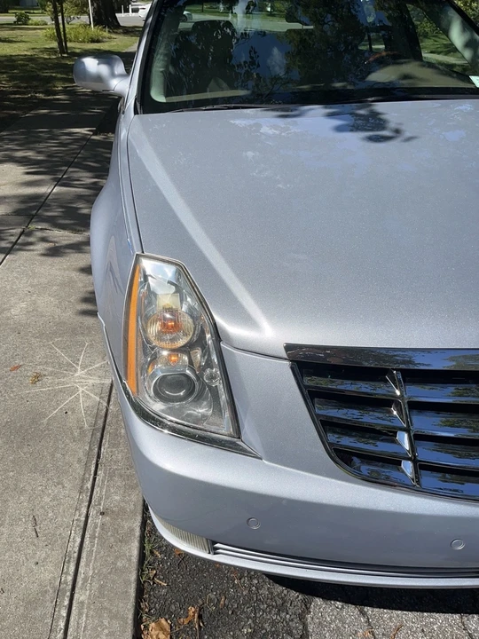 2006 Cadillac DTS - Image 9 of 21