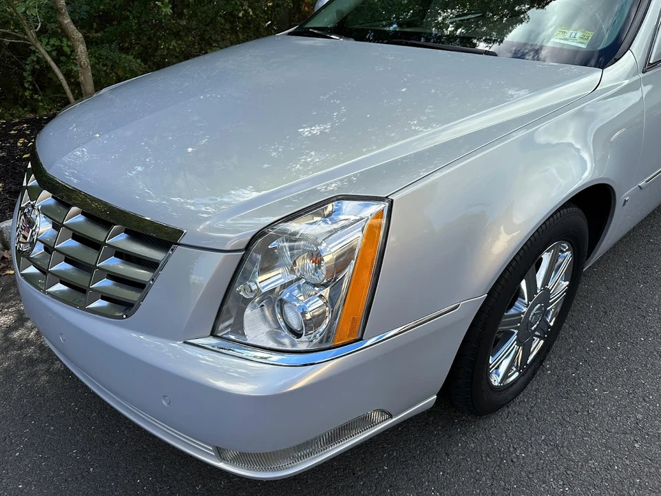 2006 Cadillac DTS - Image 16 of 31