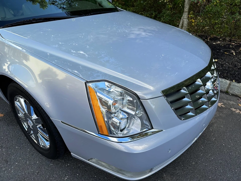 2006 Cadillac DTS - Image 23 of 31