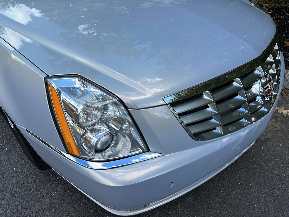 2006 Cadillac DTS - Image 21 of 31