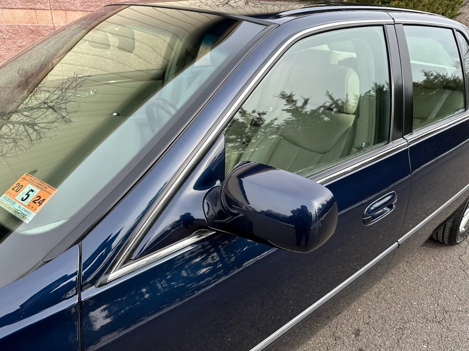 2006 Cadillac DTS - Image 29 of 31