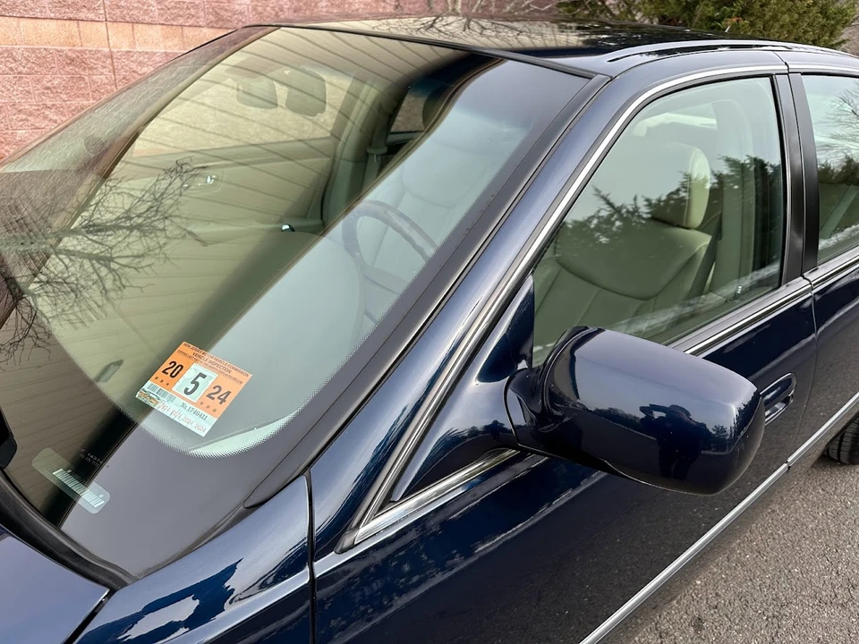 2006 Cadillac DTS - Image 30 of 31
