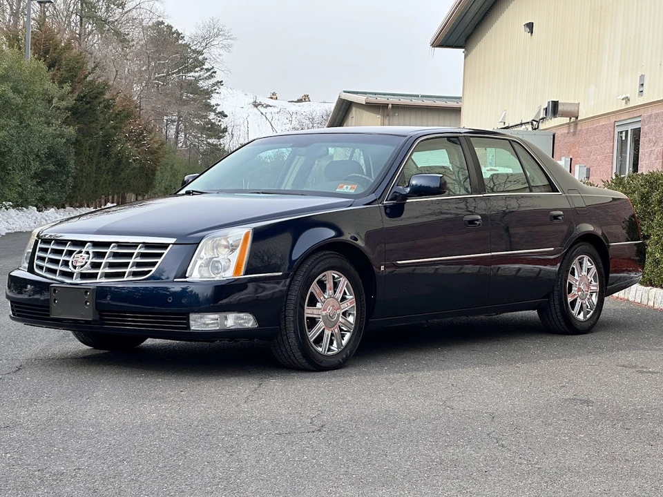 2006 Cadillac DTS - Image 7 of 31