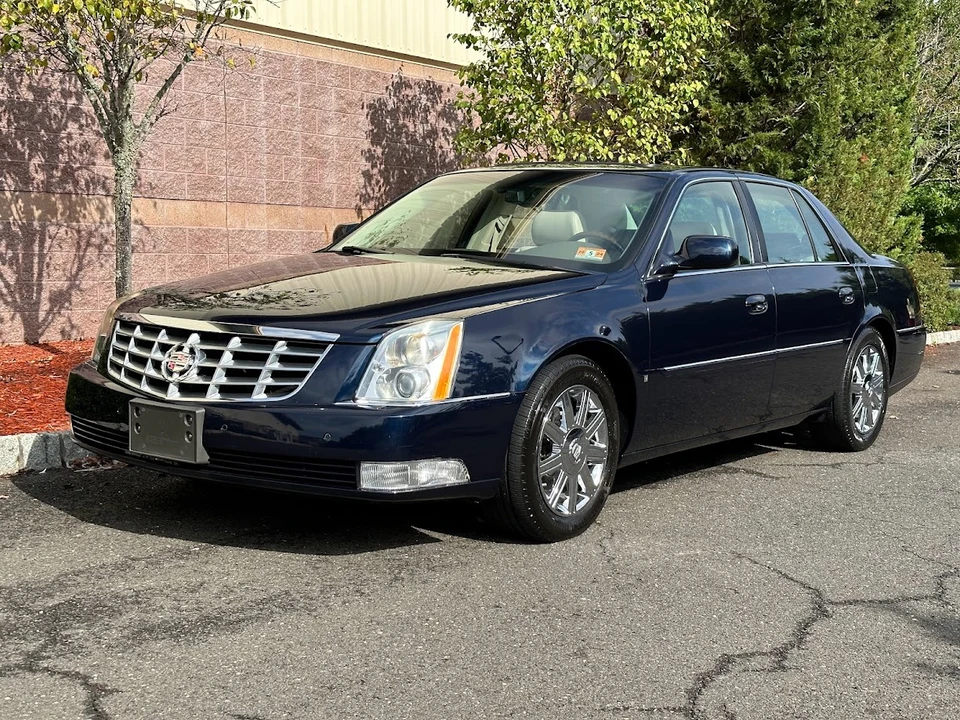 2006 Cadillac DTS - Image 7 of 31