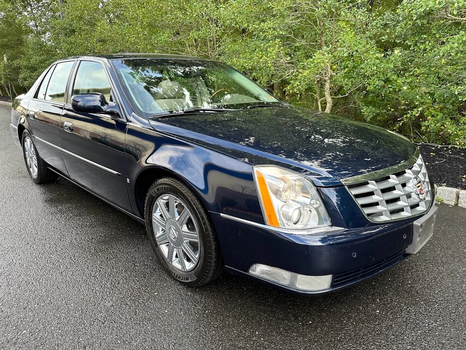 2006 Cadillac DTS - Image 25 of 31