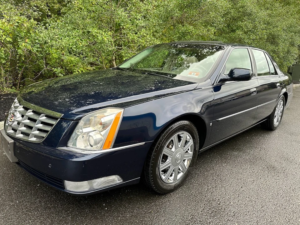 2006 Cadillac DTS - Image 6 of 31