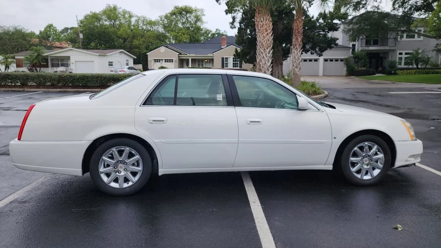 2006 Cadillac DTS - Image 4 of 12