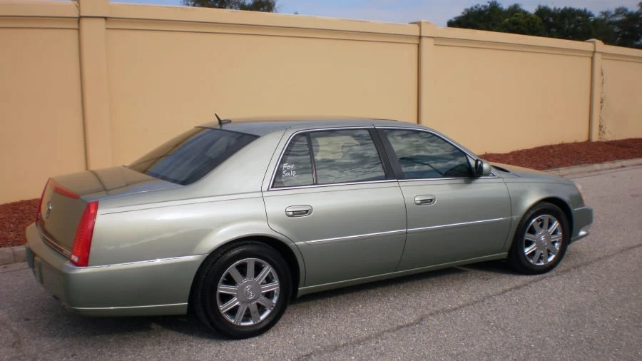 2006 Cadillac DTS - Image 2 of 7
