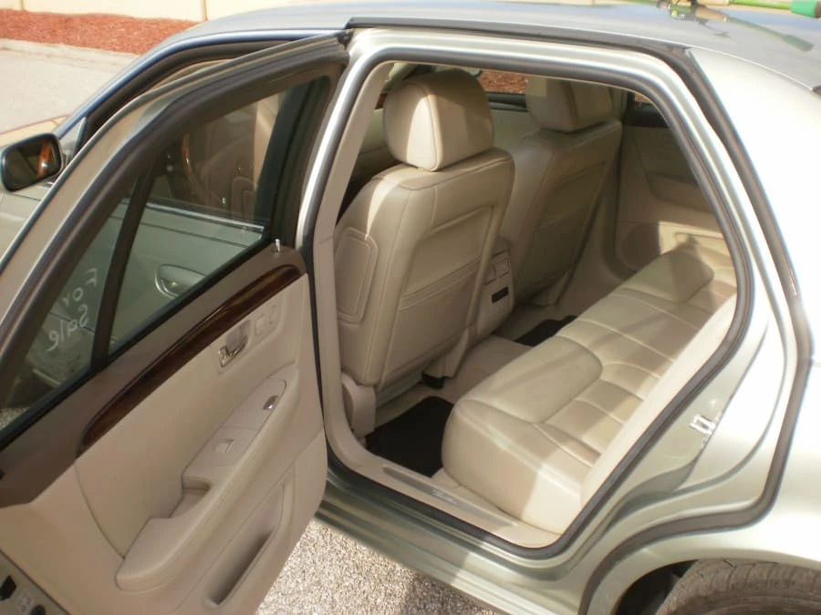 2006 Cadillac DTS - Image 5 of 7