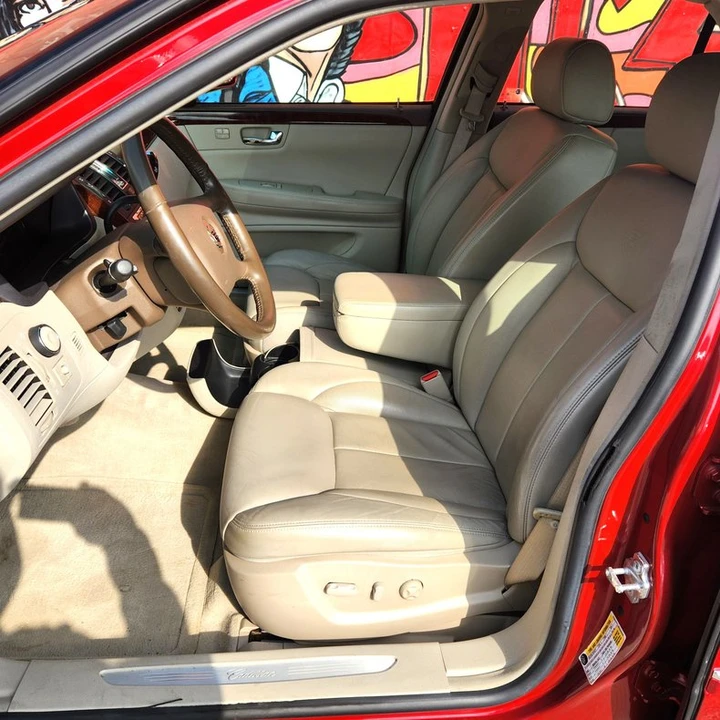 2006 Cadillac DTS - Image 14 of 26