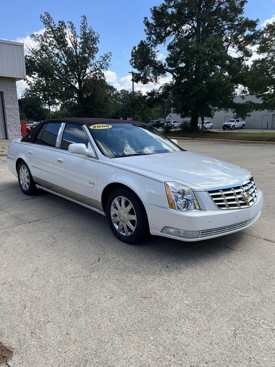 2006 Cadillac DTS - Image 2 of 31