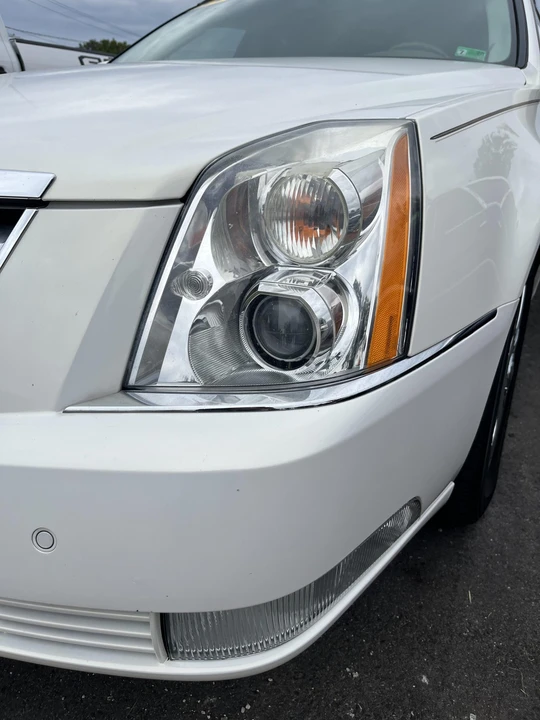 2006 Cadillac DTS - Image 23 of 31