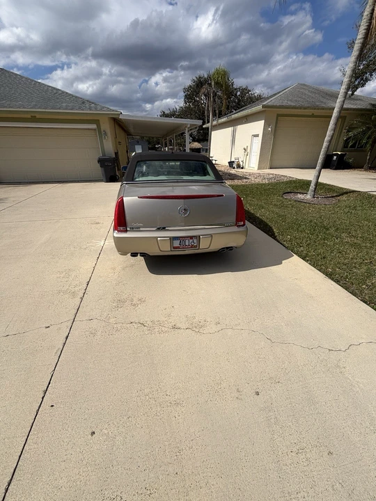 2006 Cadillac DTS - Image 4 of 10