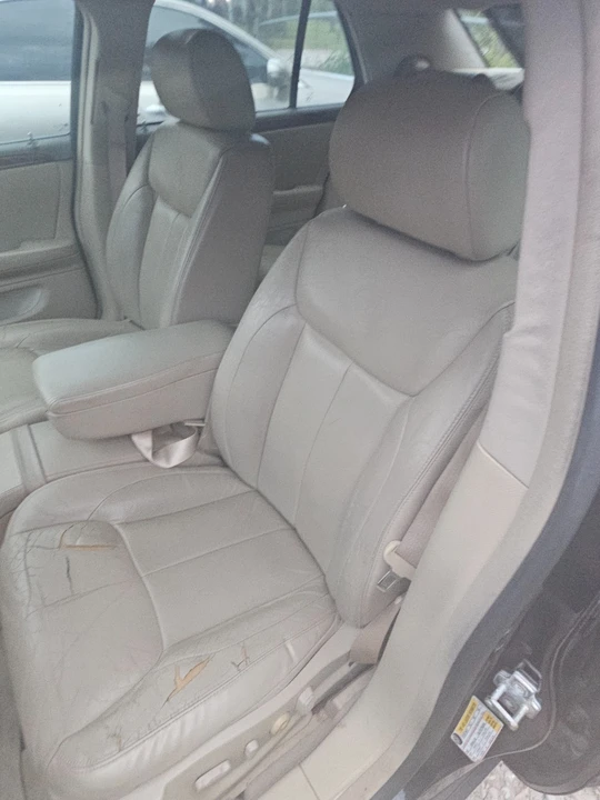 2006 Cadillac DTS - Image 13 of 15