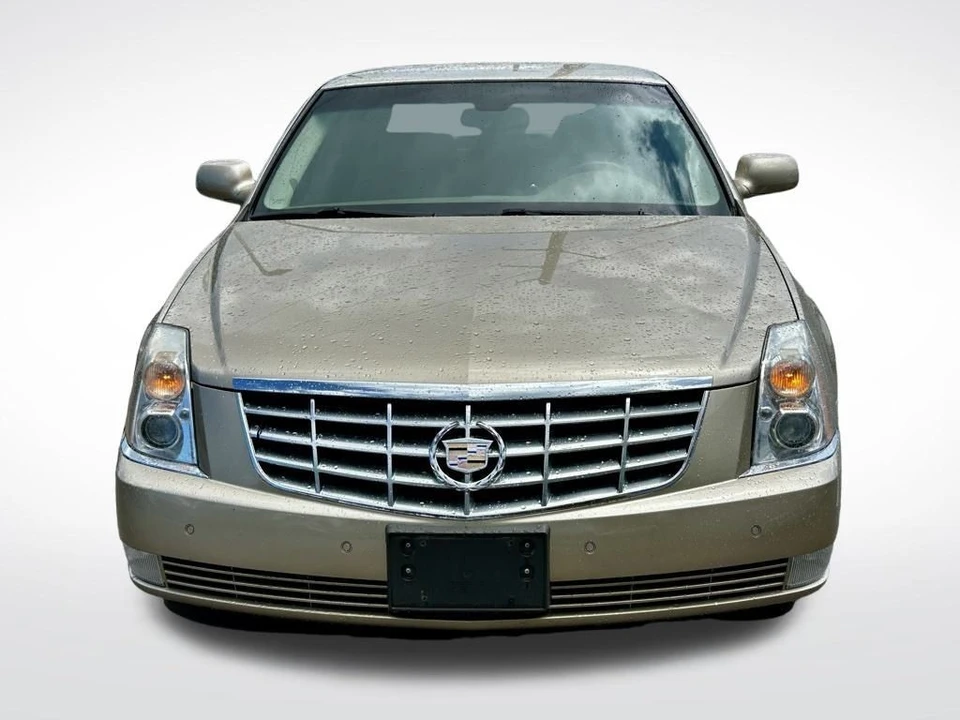 2006 Cadillac DTS - Image 8 of 12