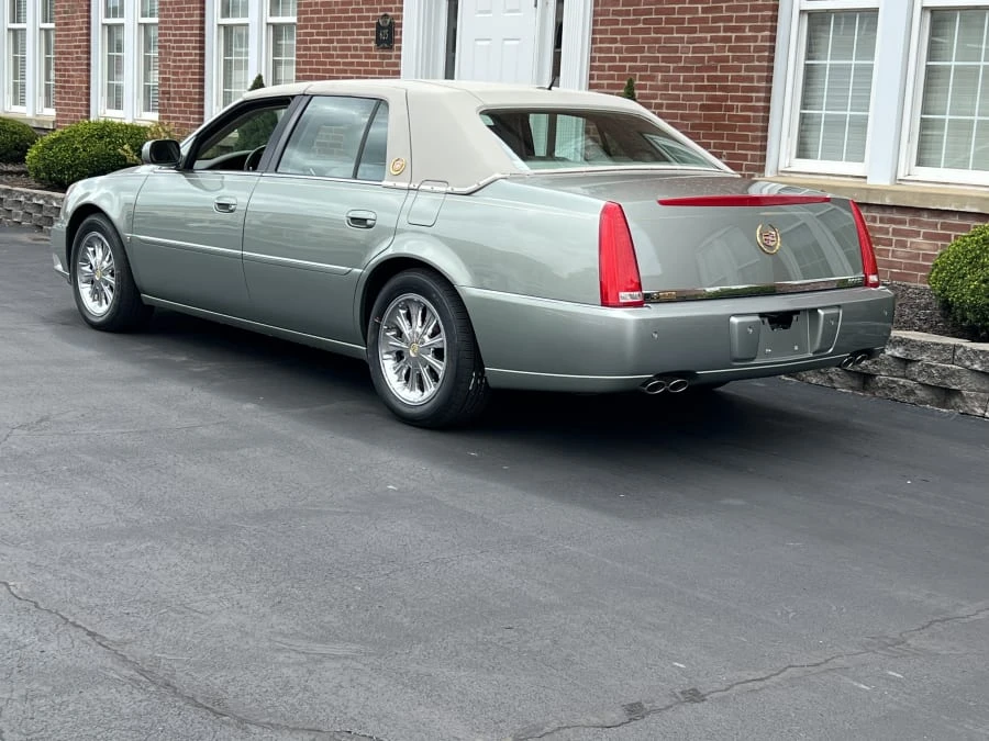 2006 Cadillac DTS - Image 3 of 6