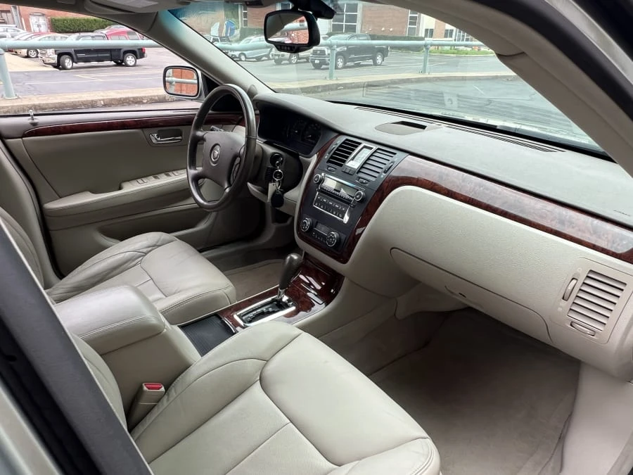 2006 Cadillac DTS - Image 6 of 6