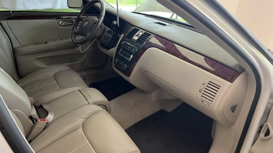 2006 Cadillac DTS - Image 4 of 5