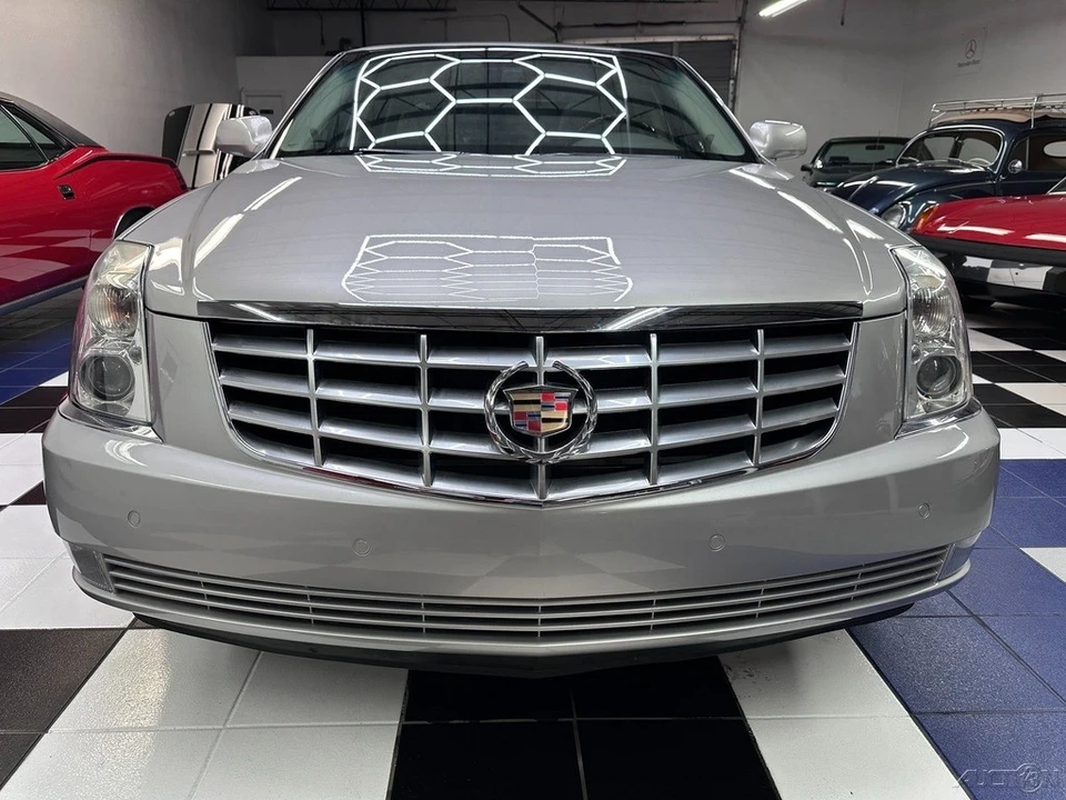 2006 Cadillac DTS - Image 5 of 21