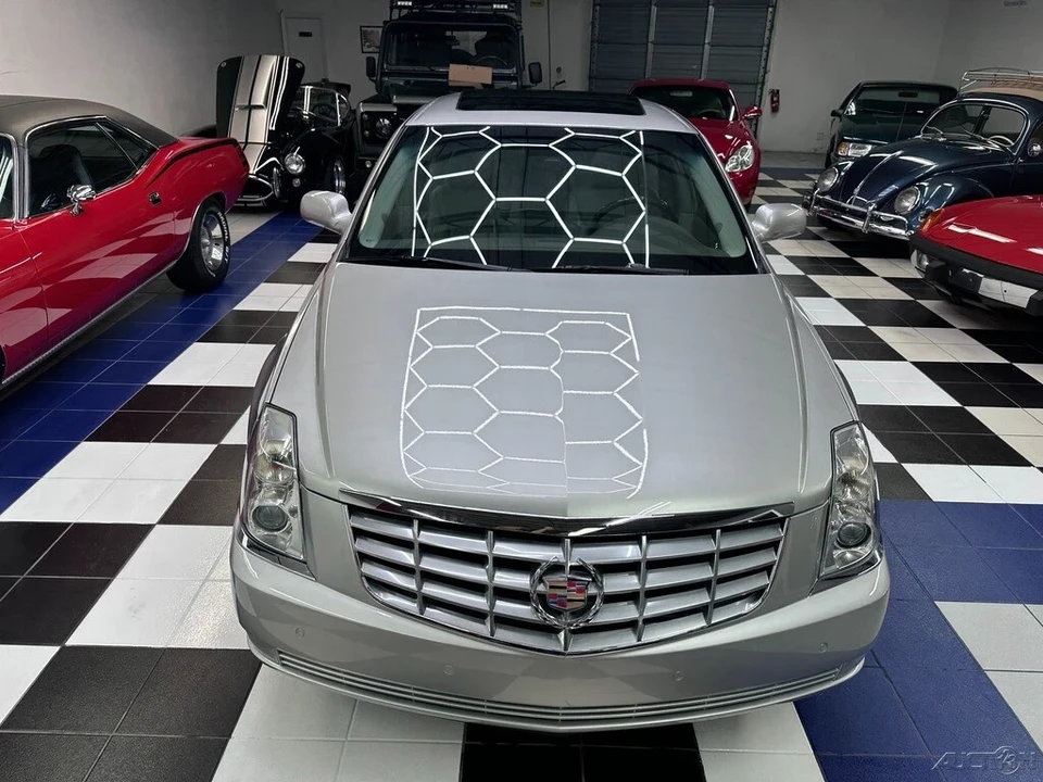 2006 Cadillac DTS - Image 7 of 21