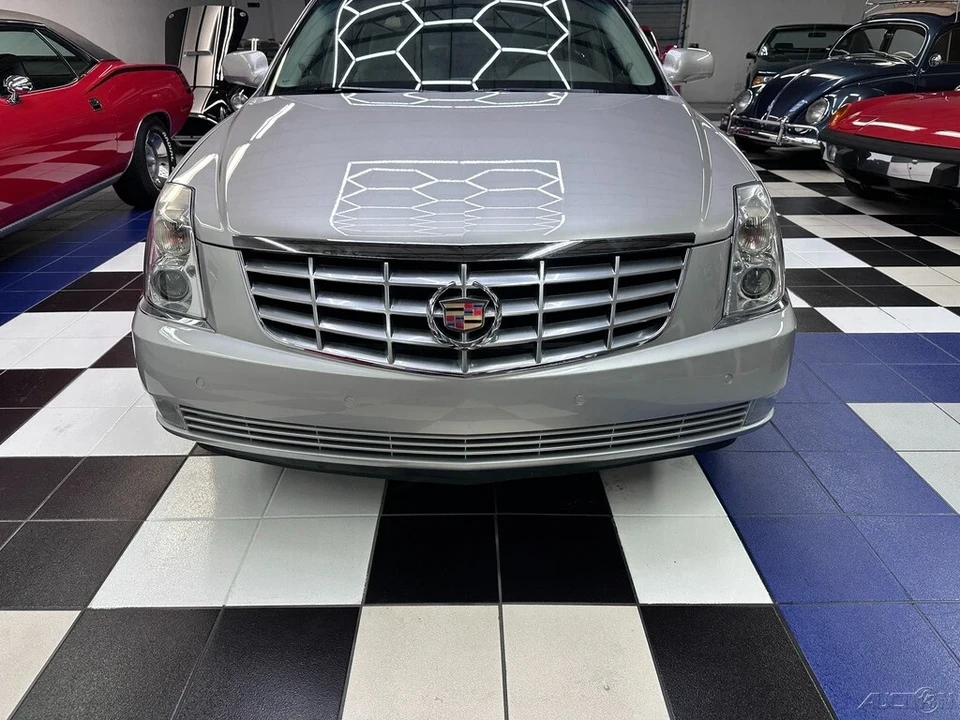 2006 Cadillac DTS - Image 6 of 21