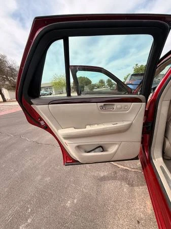 2006 Cadillac DTS - Image 14 of 21