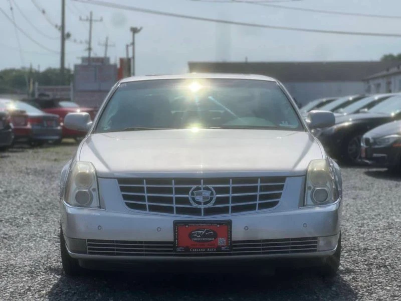 2006 Cadillac DTS - Image 2 of 12