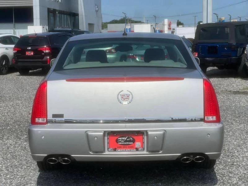 2006 Cadillac DTS - Image 5 of 12