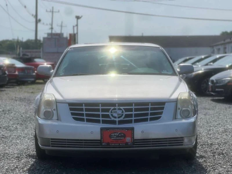 2006 Cadillac DTS - Image 2 of 12