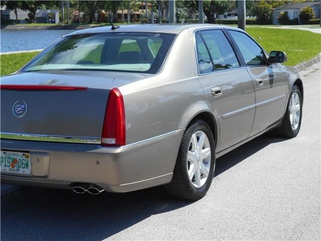 2006 Cadillac DTS - Image 12 of 12