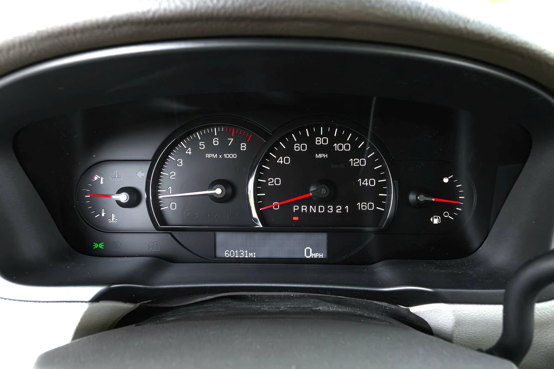 2006 Cadillac DTS - Image 21 of 31