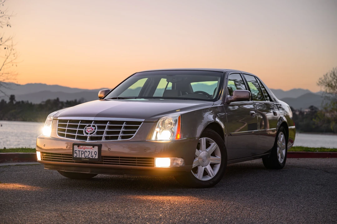 2006 Cadillac DTS - Image 6 of 31