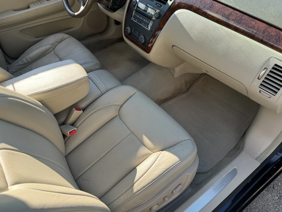 2006 Cadillac DTS - Image 7 of 10