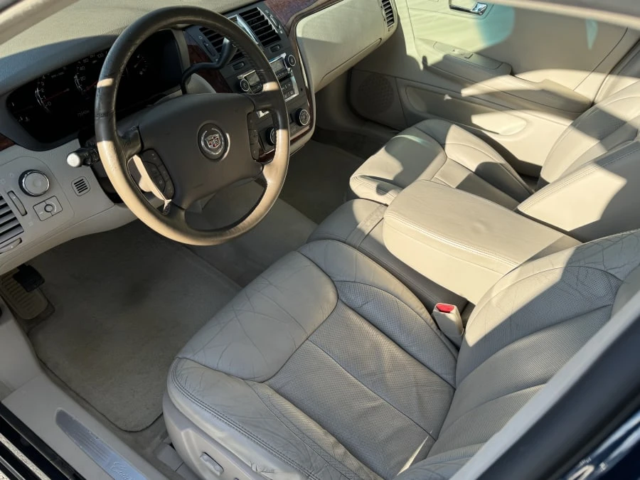 2006 Cadillac DTS - Image 5 of 10