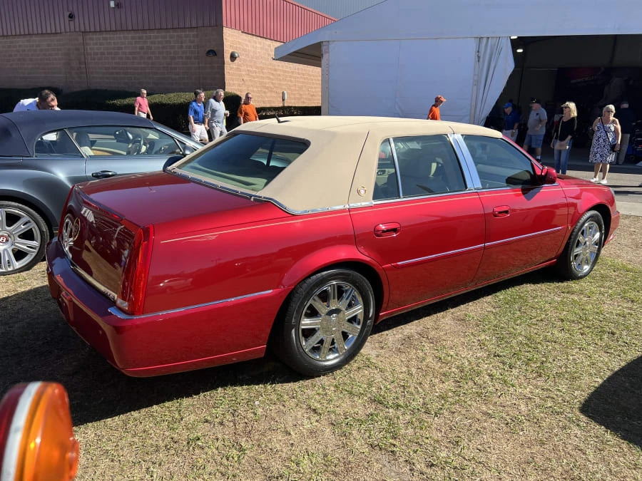2006 Cadillac DTS - Image 2 of 7