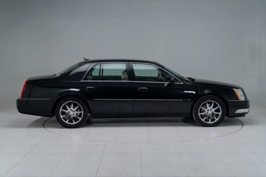 2006 Cadillac DTS - Image 12 of 31