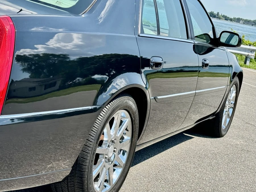 2006 Cadillac DTS - Image 12 of 31