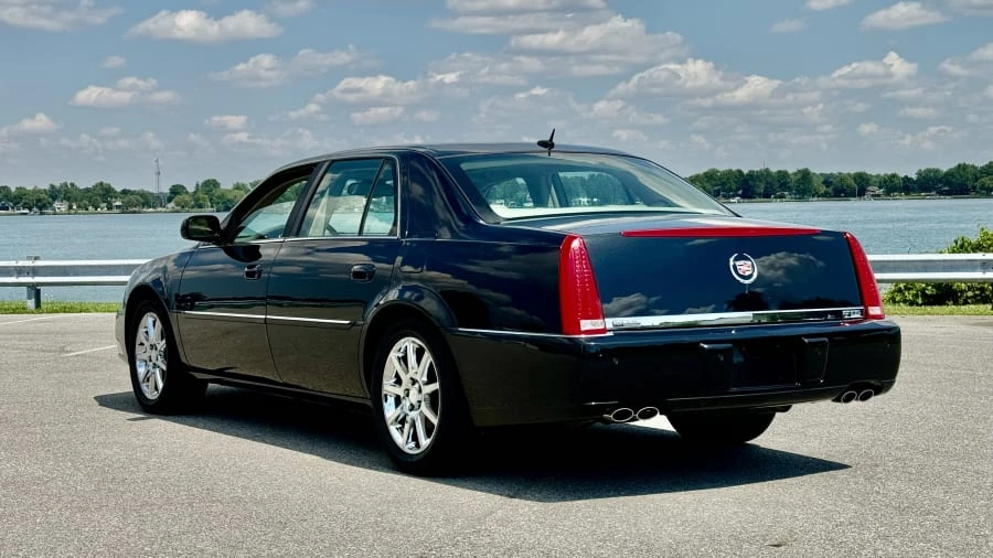 2006 Cadillac DTS - Image 4 of 31