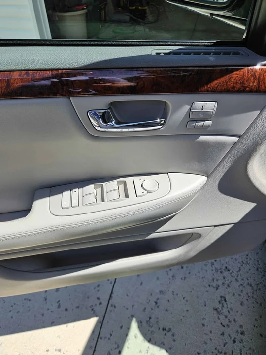 2006 Cadillac DTS - Image 5 of 6