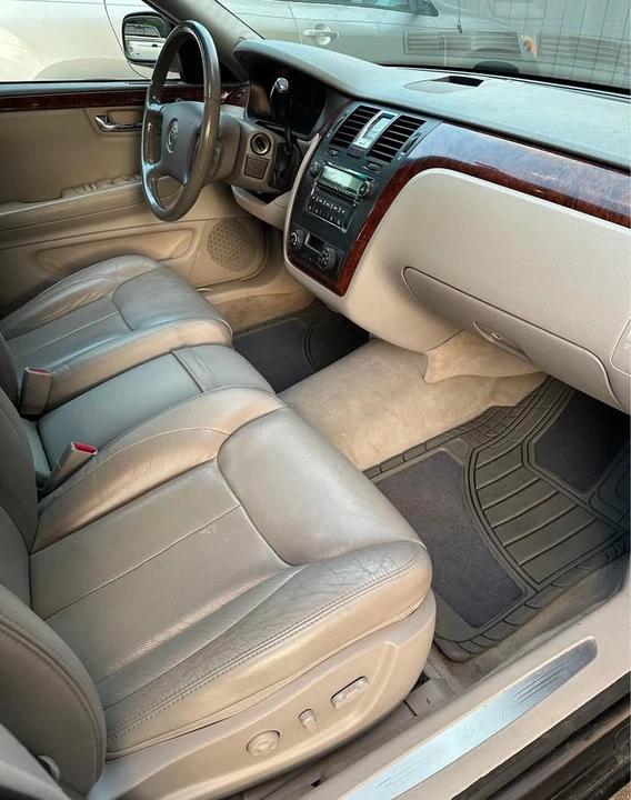 2006 Cadillac DTS - Image 4 of 5