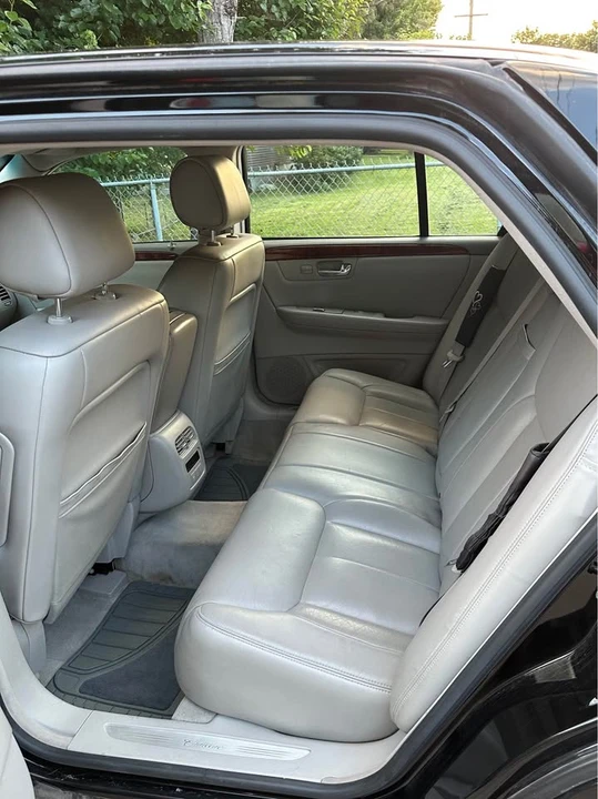 2006 Cadillac DTS - Image 5 of 5
