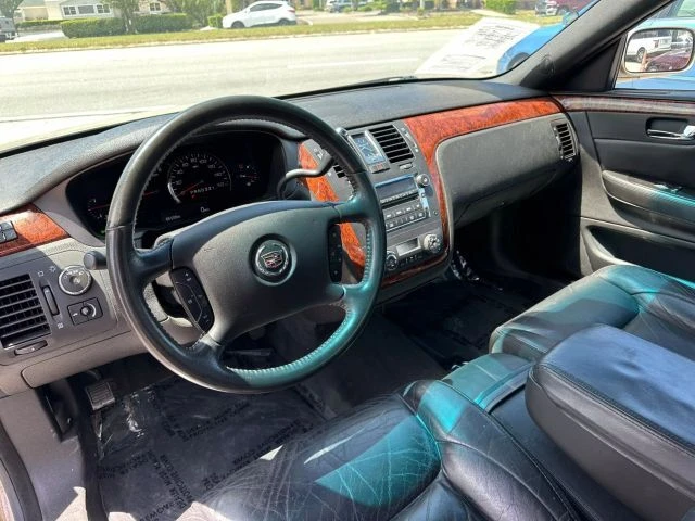 2006 Cadillac DTS - Image 10 of 12