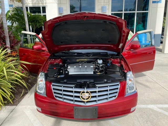 2006 Cadillac DeVille - Image 18 of 22