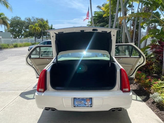 2006 Cadillac DeVille - Image 16 of 22