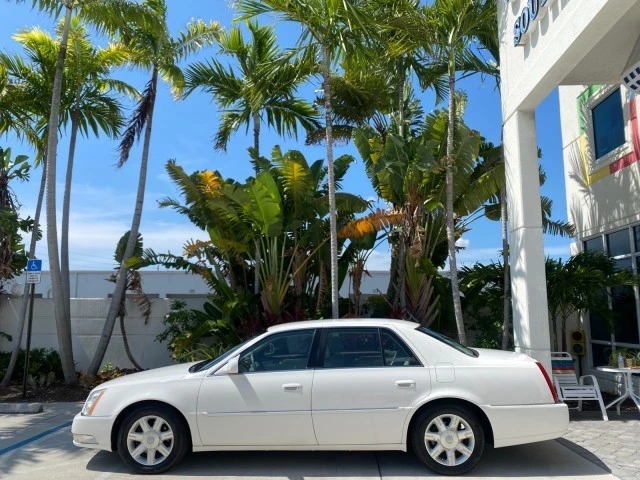 2006 Cadillac DeVille - Image 5 of 22
