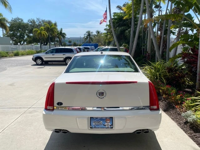 2006 Cadillac DeVille - Image 7 of 22